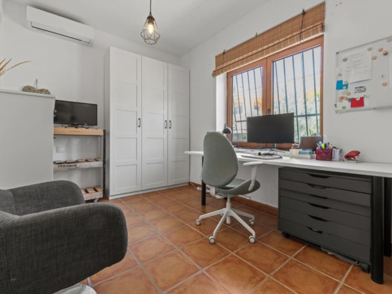 11 soveværelse Hotel til salg i San Vicente / Sant Vicent del Raspeig - € 1.500.000 (Ref: 9204839)