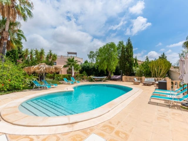 11 soverom Hotell til salgs i San Vicente / Sant Vicent del Raspeig - € 1 500 000 (Ref: 9204839)