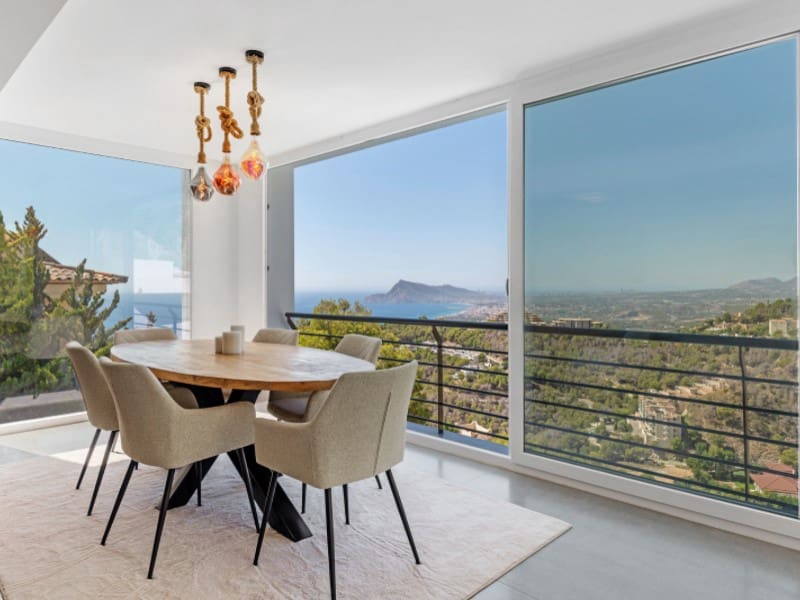 4 bedroom Villa for sale in Altea with garage - € 2,095,000 (Ref: 9239993)