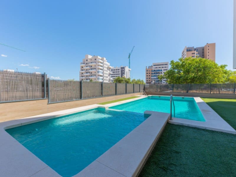 3 soverom Leilighet til salgs i El Campello med garasje - € 595 000 (Ref: 9239995)