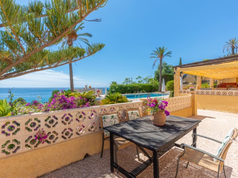 5 bedroom Villa for sale in La Villajoyosa / Vila Joiosa with garage - € 1,950,000 (Ref: 9255572)