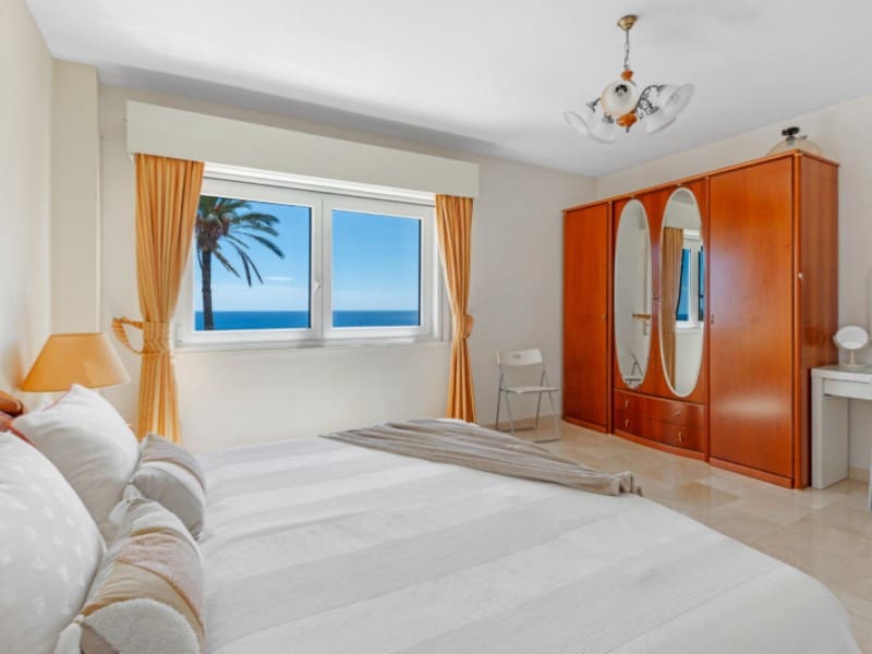 5 bedroom Villa for sale in La Villajoyosa / Vila Joiosa with garage - € 1,950,000 (Ref: 9255572)