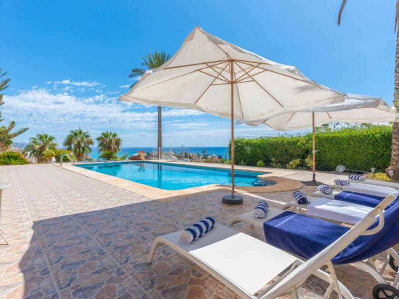 5 bedroom Villa for sale in La Villajoyosa / Vila Joiosa with garage - € 1,950,000 (Ref: 9255572)