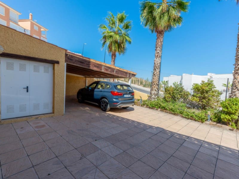 5 bedroom Villa for sale in La Villajoyosa / Vila Joiosa with garage - € 1,950,000 (Ref: 9255572)