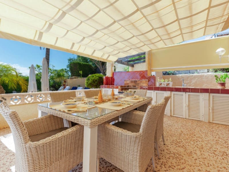 5 bedroom Villa for sale in La Villajoyosa / Vila Joiosa with garage - € 1,950,000 (Ref: 9255572)