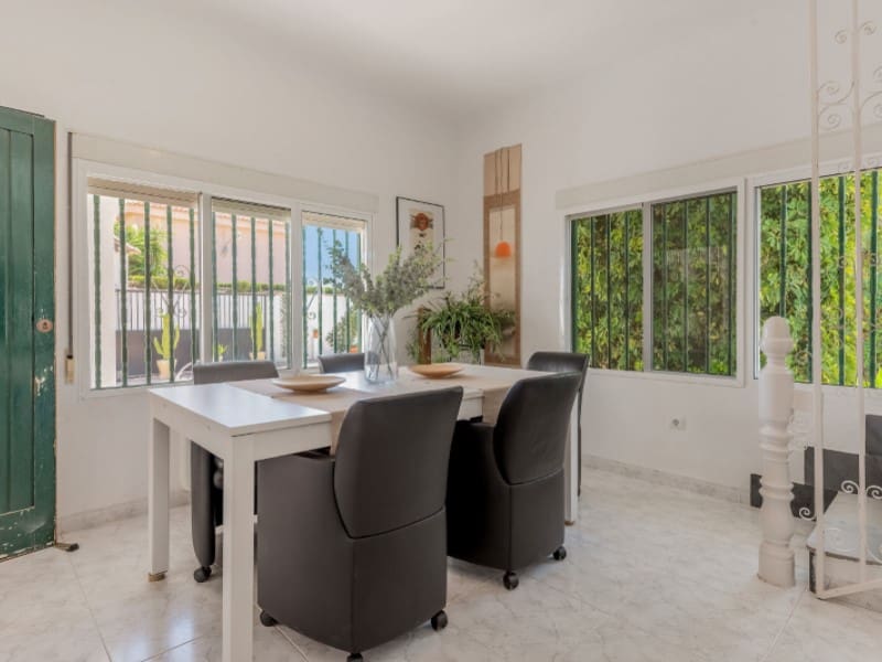 5 bedroom Villa for sale in San Juan de Alicante / Sant Joan d'Alacant with pool - € 745,000 (Ref: 9308565)