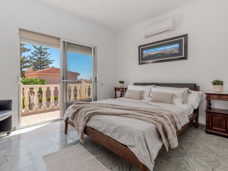 5 bedroom Villa for sale in San Juan de Alicante / Sant Joan d'Alacant with pool - € 745,000 (Ref: 9308565)