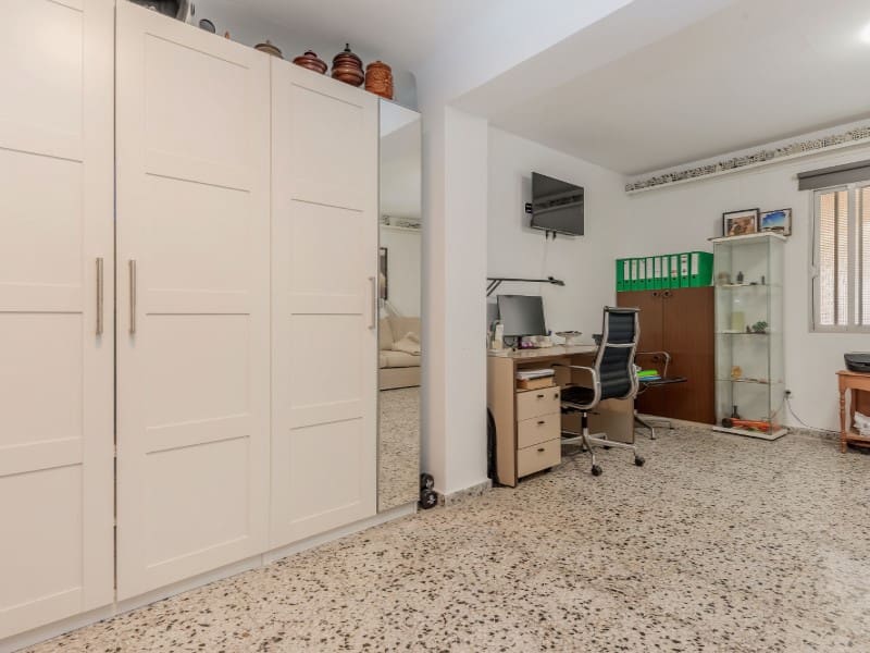 5 bedroom Villa for sale in San Juan de Alicante / Sant Joan d'Alacant with pool - € 745,000 (Ref: 9308565)