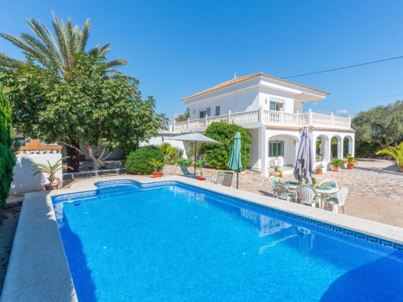5 bedroom Villa for sale in San Juan de Alicante / Sant Joan d'Alacant with pool - € 745,000 (Ref: 9308565)