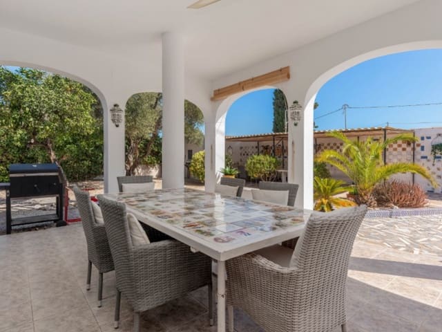 5 Zimmer Villa zu verkaufen in San Juan de Alicante / Sant Joan d'Alacant mit Pool - 745.000 € (Ref: 9308565)