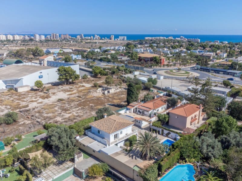 5 bedroom Villa for sale in San Juan de Alicante / Sant Joan d'Alacant with pool - € 745,000 (Ref: 9308565)