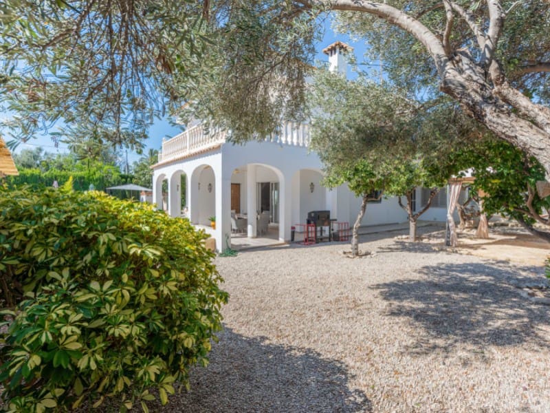 5 bedroom Villa for sale in San Juan de Alicante / Sant Joan d'Alacant with pool - € 745,000 (Ref: 9308565)