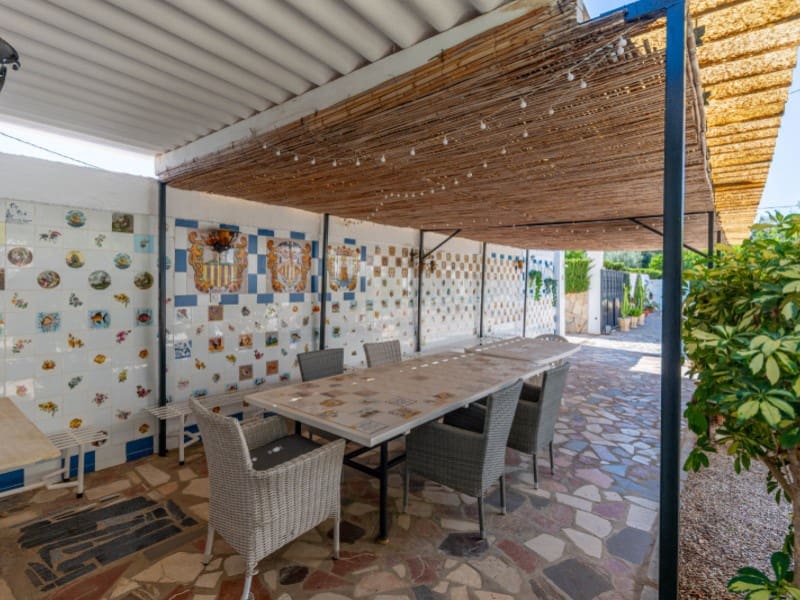 5 bedroom Villa for sale in San Juan de Alicante / Sant Joan d'Alacant with pool - € 745,000 (Ref: 9308565)