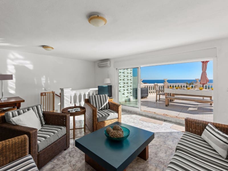 8 chambre Villa/Maison à vendre à El Campello avec piscine garage - 700 000 € (Ref: 9375360)