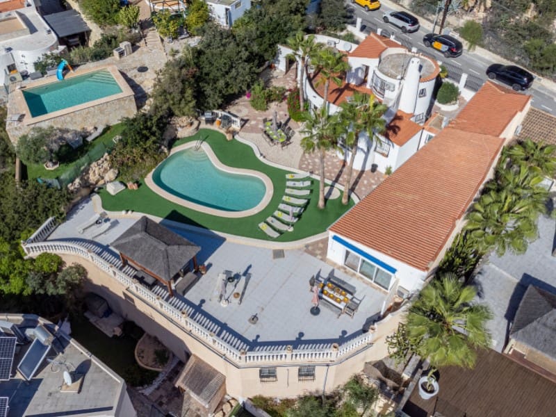 8 chambre Villa/Maison à vendre à El Campello avec piscine garage - 700 000 € (Ref: 9375360)