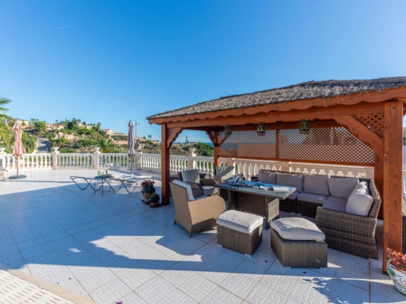 8 chambre Villa/Maison à vendre à El Campello avec piscine garage - 700 000 € (Ref: 9375360)