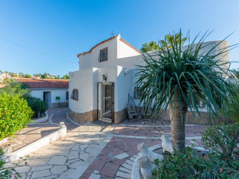 8 chambre Villa/Maison à vendre à El Campello avec piscine garage - 700 000 € (Ref: 9375360)