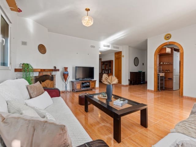 5 soverom Villa til salgs i Monnegre, Alicante by med svømmebasseng garasje - € 399 000 (Ref: 9383268)