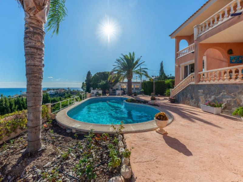 3 slaapkamer Villa te koop in El Campello - € 910.000 (Ref: 9388280)