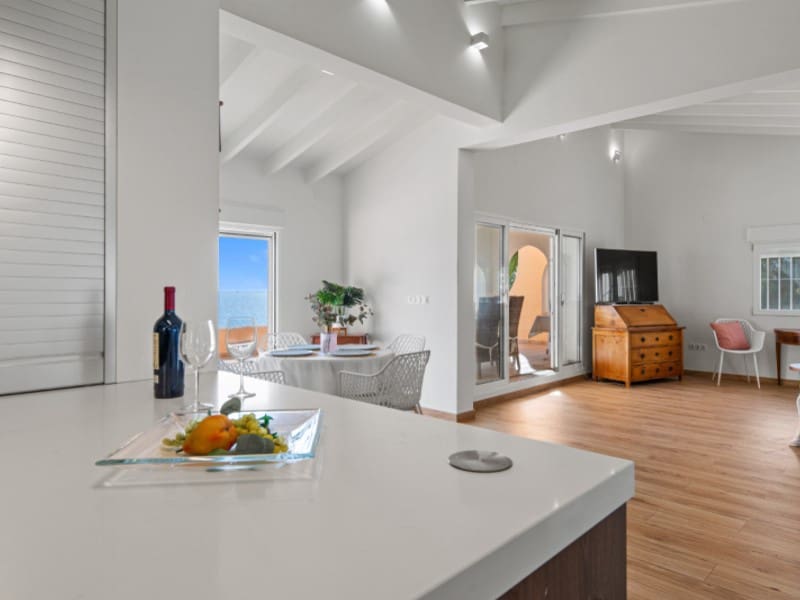 3 sypialnia Willa na sprzedaż w El Campello z basenem - 1 500 000 € (Ref: 9414328)