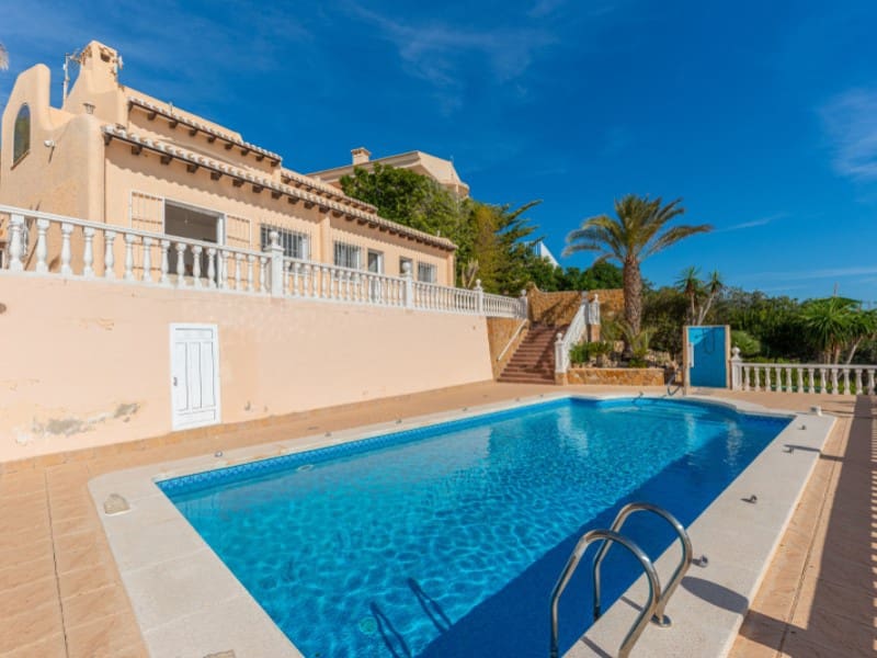 3 sypialnia Willa na sprzedaż w El Campello z basenem - 1 500 000 € (Ref: 9414328)