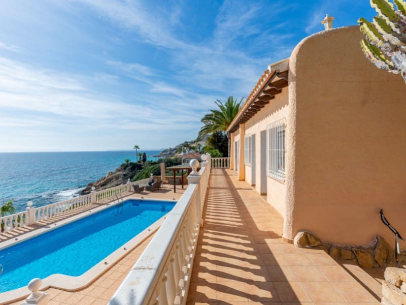 3 sypialnia Willa na sprzedaż w El Campello z basenem - 1 500 000 € (Ref: 9414328)