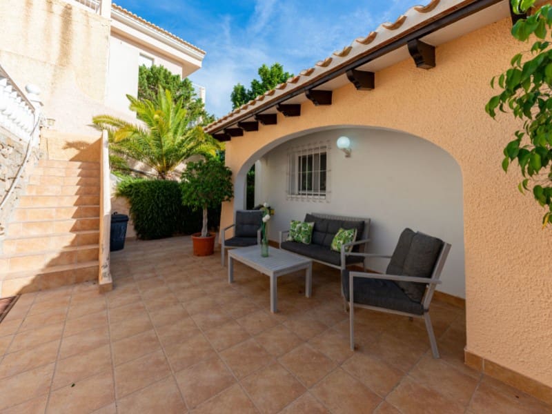 3 sypialnia Willa na sprzedaż w El Campello z basenem - 1 500 000 € (Ref: 9414328)