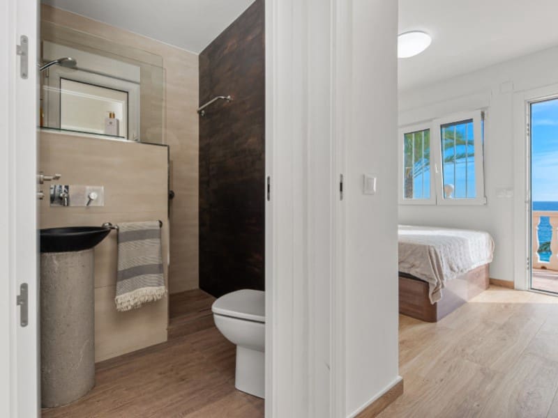 3 sypialnia Willa na sprzedaż w El Campello z basenem - 1 500 000 € (Ref: 9414328)