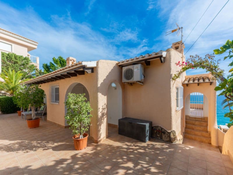 3 sypialnia Willa na sprzedaż w El Campello z basenem - 1 500 000 € (Ref: 9414328)