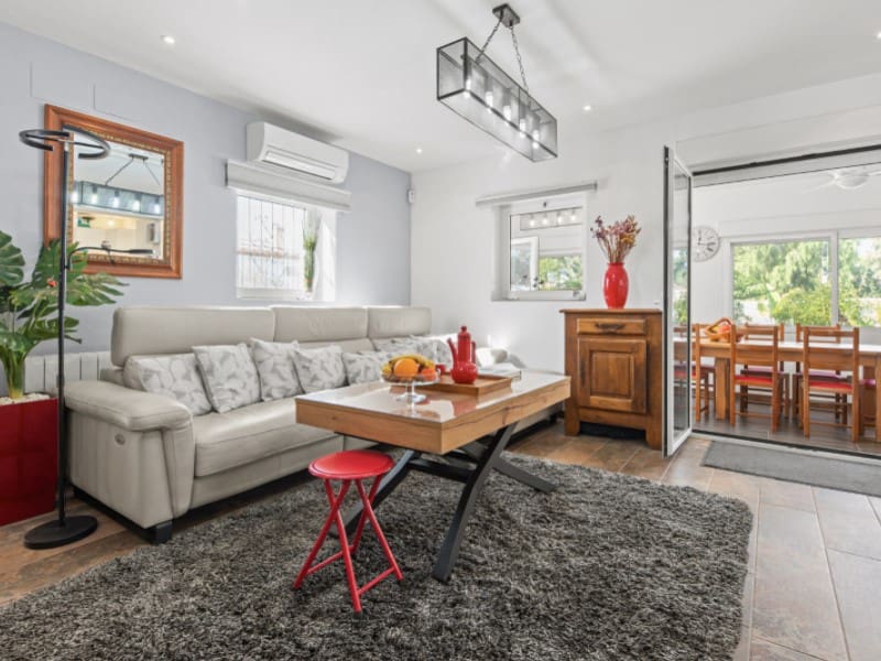 4 soveværelse Villa til salg i Busot med swimmingpool - € 550.000 (Ref: 9417597)