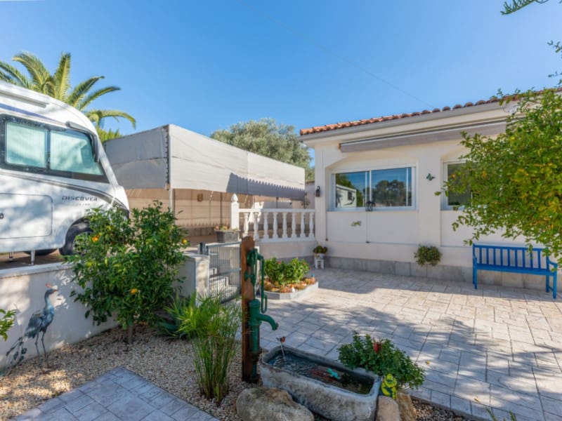 4 soveværelse Villa til salg i Busot med swimmingpool - € 550.000 (Ref: 9417597)