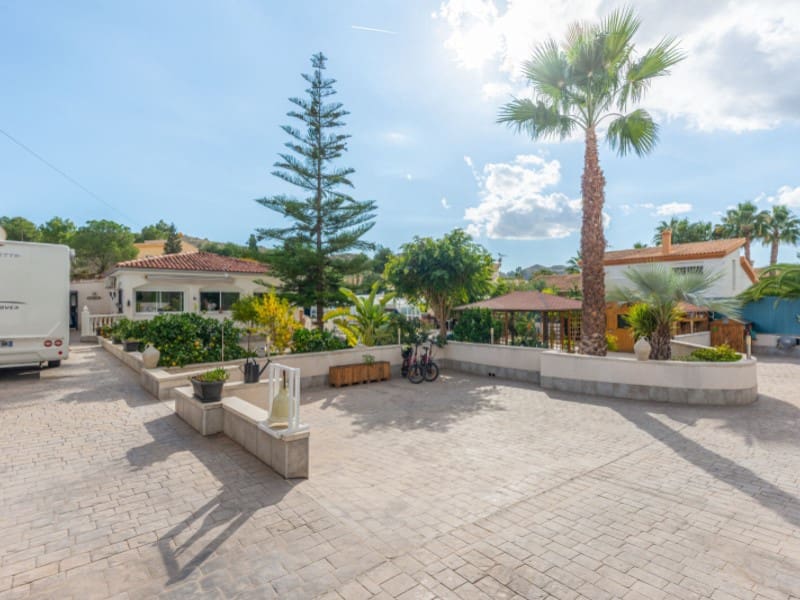 4 soveværelse Villa til salg i Busot med swimmingpool - € 550.000 (Ref: 9417597)