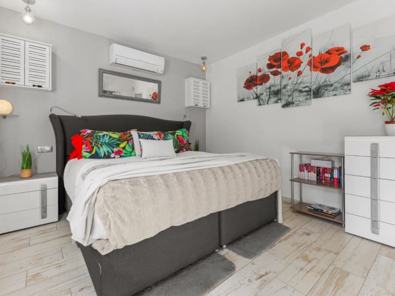 4 soveværelse Villa til salg i Busot med swimmingpool - € 550.000 (Ref: 9417597)