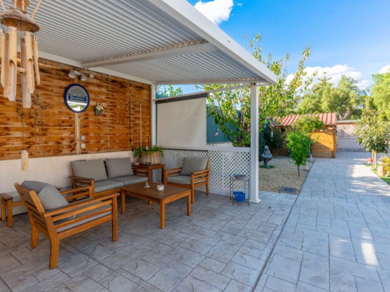 4 soveværelse Villa til salg i Busot med swimmingpool - € 550.000 (Ref: 9417597)