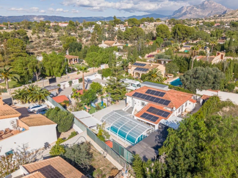 4 soveværelse Villa til salg i Busot med swimmingpool - € 550.000 (Ref: 9417597)