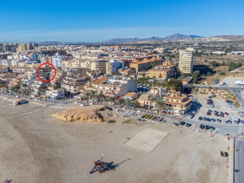 3 bedroom Apartment for sale in El Campello - € 395,000 (Ref: 9437146)