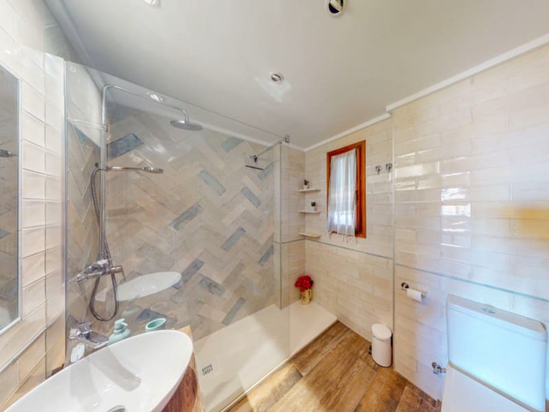 3 bedroom Apartment for sale in El Campello - € 395,000 (Ref: 9437146)