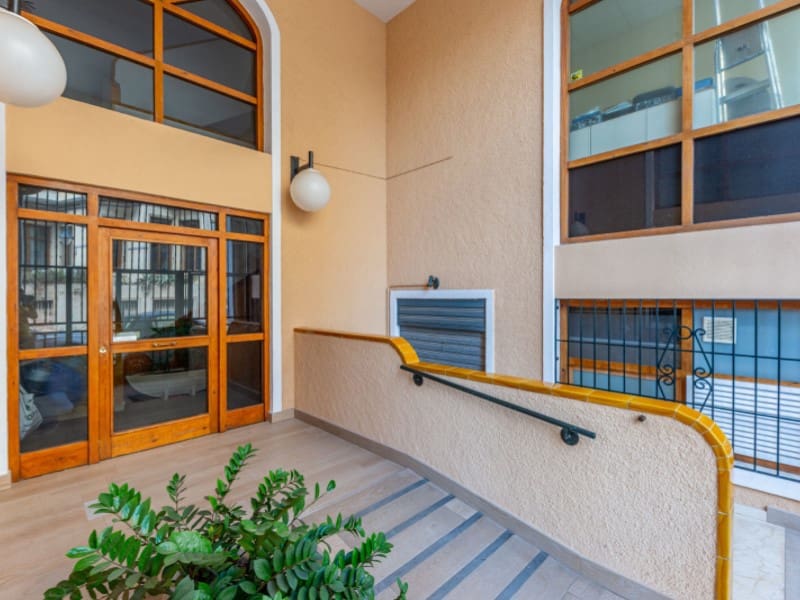 3 bedroom Apartment for sale in El Campello - € 395,000 (Ref: 9437146)