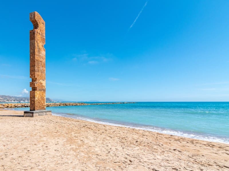 3 bedroom Apartment for sale in El Campello - € 395,000 (Ref: 9437146)