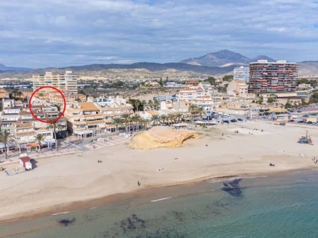 3 makuuhuone Huoneisto myytävänä paikassa El Campello - 395 000 € (Ref: 9437146)