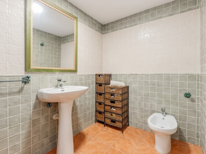 6 bedroom Villa for sale in Jijona / Xixona with garage - € 735,000 (Ref: 9504687)