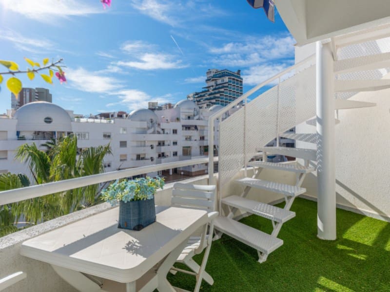 3 soveværelse Lejlighed til salg i El Campello med garage - € 695.000 (Ref: 9543426)