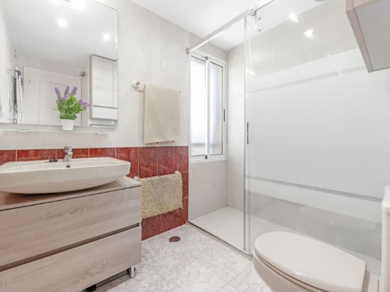 3 soveværelse Lejlighed til salg i El Campello med garage - € 695.000 (Ref: 9543426)