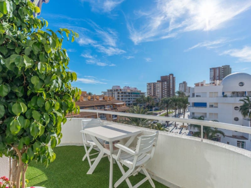 3 soveværelse Lejlighed til salg i El Campello med garage - € 695.000 (Ref: 9543426)