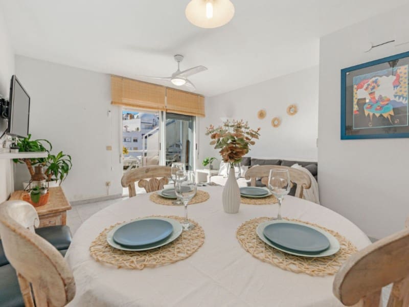 3 soveværelse Lejlighed til salg i El Campello med garage - € 695.000 (Ref: 9543426)