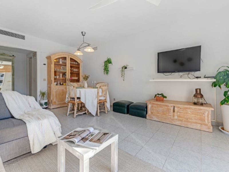 3 soveværelse Lejlighed til salg i El Campello med garage - € 695.000 (Ref: 9543426)