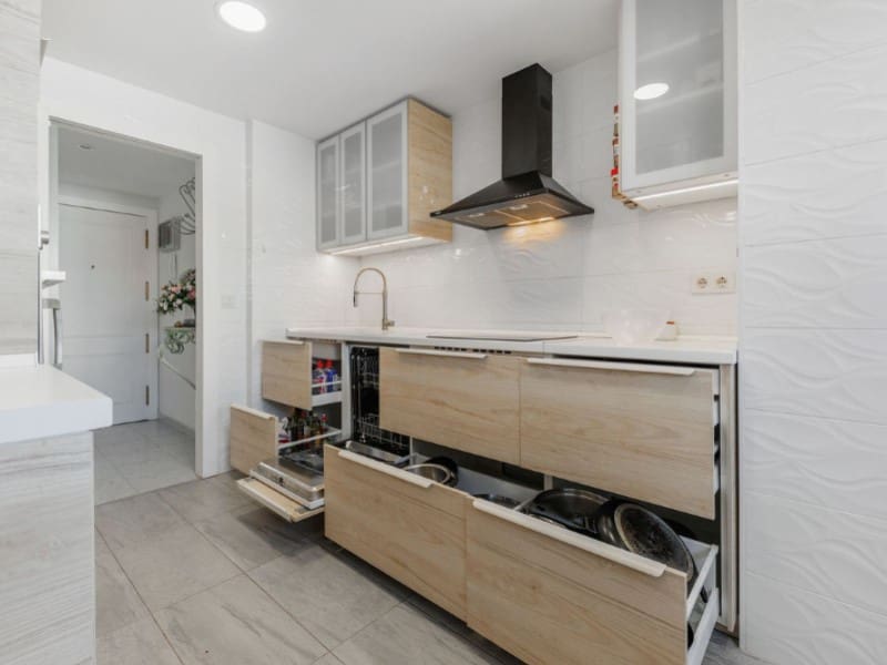 3 soveværelse Lejlighed til salg i El Campello med garage - € 695.000 (Ref: 9543426)