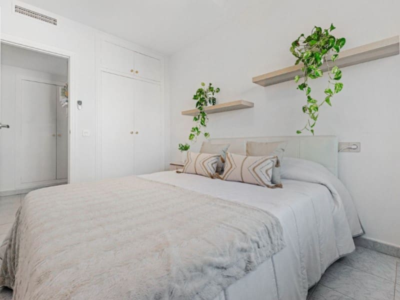 3 soveværelse Lejlighed til salg i El Campello med garage - € 695.000 (Ref: 9543426)