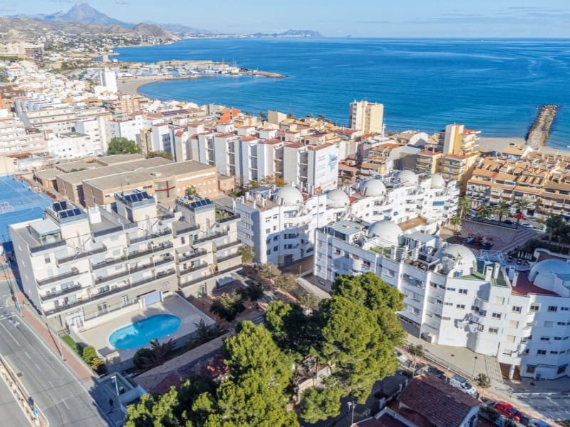 3 soveværelse Lejlighed til salg i El Campello med garage - € 695.000 (Ref: 9543426)