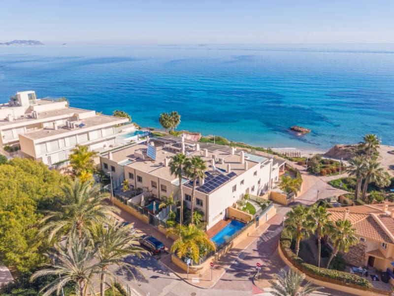 3 soverom Villa til salgs i El Campello med svømmebasseng garasje - € 1 795 000 (Ref: 9551600)